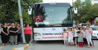 Tuncelili Anne Ve Çocukları Kapadokyayı Gezecek