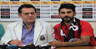 Eskişehirspor, Hakan Aslantaş İle Sözleşme İmzaladı