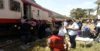 Mısırda Tren Devrildi: En Az 34 Yaralı