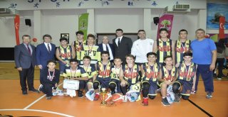 Basketbol Cumhuriyet Kupası Gaziantep Kolej Vakfının