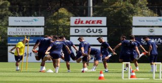 Fenerbahçede Hazırlıklar Sürüyor