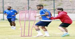 Antalyaspor, Erzurum Kampını Yarıladı