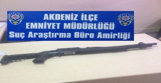 Mersinde Aranan Şahıslar Polisin Çalışmasıyla Yakalandı