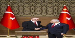 Tbmm Başkanı Yıldırıma Devlet Şeref Madalyası Tevcih Edildi