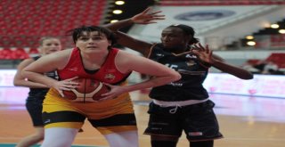 Kadınlar Basketbol Süper Ligi: Bellona Kayseri Basketbol: 69 - Çukurova Basketbol: 73