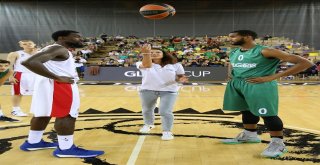 Gloria Cup Basketball Turnuvasının Şampiyonu Zalgiris Kaunas