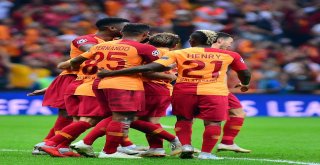 Uefa Şampiyonlar Ligi: Galatasaray: 3 - Lokomotiv Moskova: 0 (Maç Sonucu)