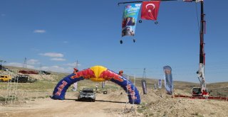 Off Road Tutkunları Niğdede Buluştu