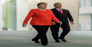 Merkel, Macaristan Başbakanı Orban İle Bir Araya Geldi