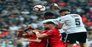 Spor Toto Süper Lig: Beşiktaş: 2 - Antalyaspor: 3 (Maç Sonucu)