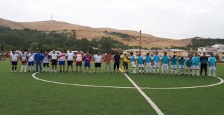 Gevaşta 2. Dostluk Futbol Turnuvası Start Aldı