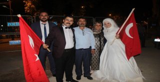 Nikah Masasından Demokrasi Nöbetine