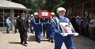 Kazada Şehit Olan Astsubay Boztoprak Çorluda Defnedildi