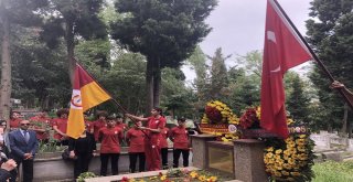 Galatasarayda Ali Sami Yen Mezarı Başında Anıldı