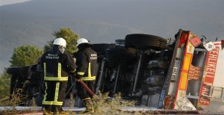 Metanol Yüklü Tanker Devrilip Alev Aldı