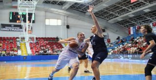 Özgecan Kadınlar Basketbol Turnuvası