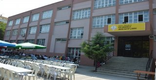 Manisa İmam Hatip Mezunları Son Kez Buluştu