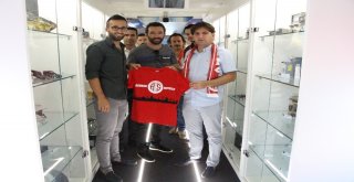 Büyük Antalyaspor Derneğinde Uçak Lisesine Koli Koli Kitap