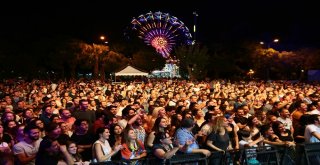 Rock Sahnesinde İzmirlilere Sürpriz