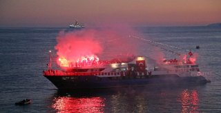 Antalyada Cumhuriyet Coşkusu Meydanlara Sığmadı