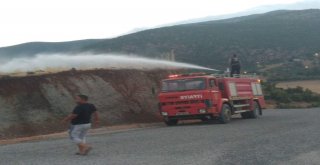 Anız Yangınında Alevler Ormana Sıçramadan Söndürüldü