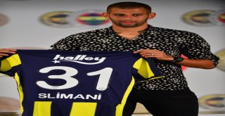 Islam Slimani: “Fenerbahçede Olmaktan Mutluyum”