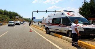 Hasta Taşıyan Ambulans Kaza Yaptı