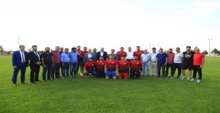 Vali Aktaş, Nevşehir Belediyespor Tesislerini Gezdi