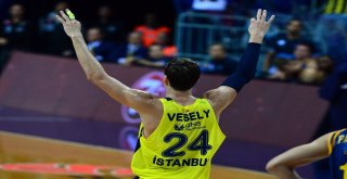 Thy Euroleague: Fenerbahçe: 97 - Gran Canaria: 72