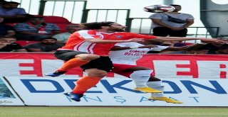 Spor Toto 1. Lig: Ümraniyespor: 2 - Adanaspor: 1