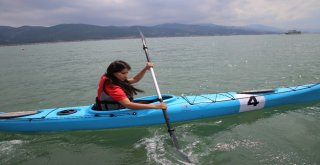 Tokatta Düzenlenen Deniz Kanosu Yarışması Tamamlandı