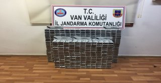 Jandarma 4 Bin 700 Paket Kaçak Sigara Ele Geçirdi