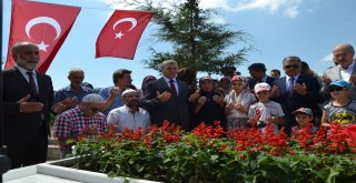 15 Temmuz Kahramanı Şehit Polis Turgut Solak Kabri Başında Anıldı