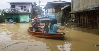 Filipinleri Vuran Süper Tayfun Mangkhut 3 Can Aldı