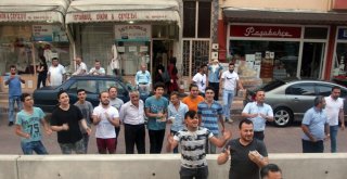 Yaşlı Adamı Gasp Eden Şüpheliler, Kaçarken Yakalandı