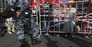 Rusyada Hükümet Karşıtı Protesto