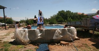 Çocuklardan El Yapımı Aqua Park