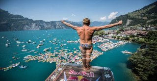 Cliff Diving İsviçrede Hunt Ve Richard Kazandı