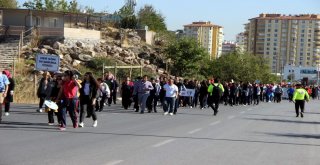 Sporu Çok Yapan İnsan Hastanede Az Bulunan İnsandır