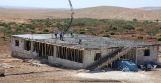 Eyyübiyede Her Mahalleye Kırsal Konak Yapımı Sürüyor