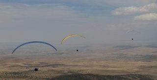 Paragliding World Cup Yamaç Paraşütü Dünya Kupası Aksarayda Başladı