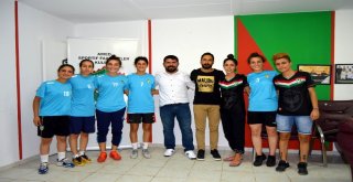 Amed Sportif Kadın Futbol Takımında 6 İmza