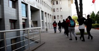 Polis Fuhuş Çetesini Düzenlediği Operasyonla Çökertti