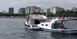 Su Alan Teknesini Tamir Etmek İçin Denize Atladı, Bir Daha Çıkmadı