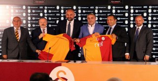 Galatasaray, Sırt Sponsorunu Buldu