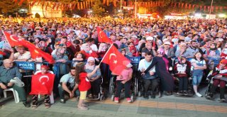 Kütahyalılar, 15 Temmuzun İkinci Yıl Dönümünde Zafer Meydanında Buluştu