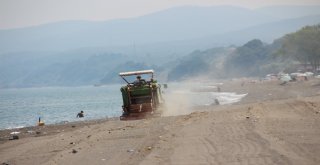 Akçakoca Akevler Plajı Kumu Temizlendi