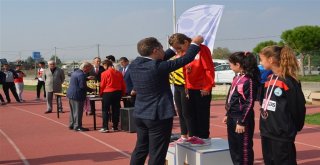 Cumhuriyet Kupası Atletizm Yarışları Yapıldı