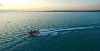 Beyşehirde Adrenalin Tutkunlarının “Jetboat” Heyecanı