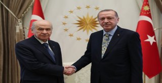 Erdoğan-Bahçeli Görüşmesi Başladı